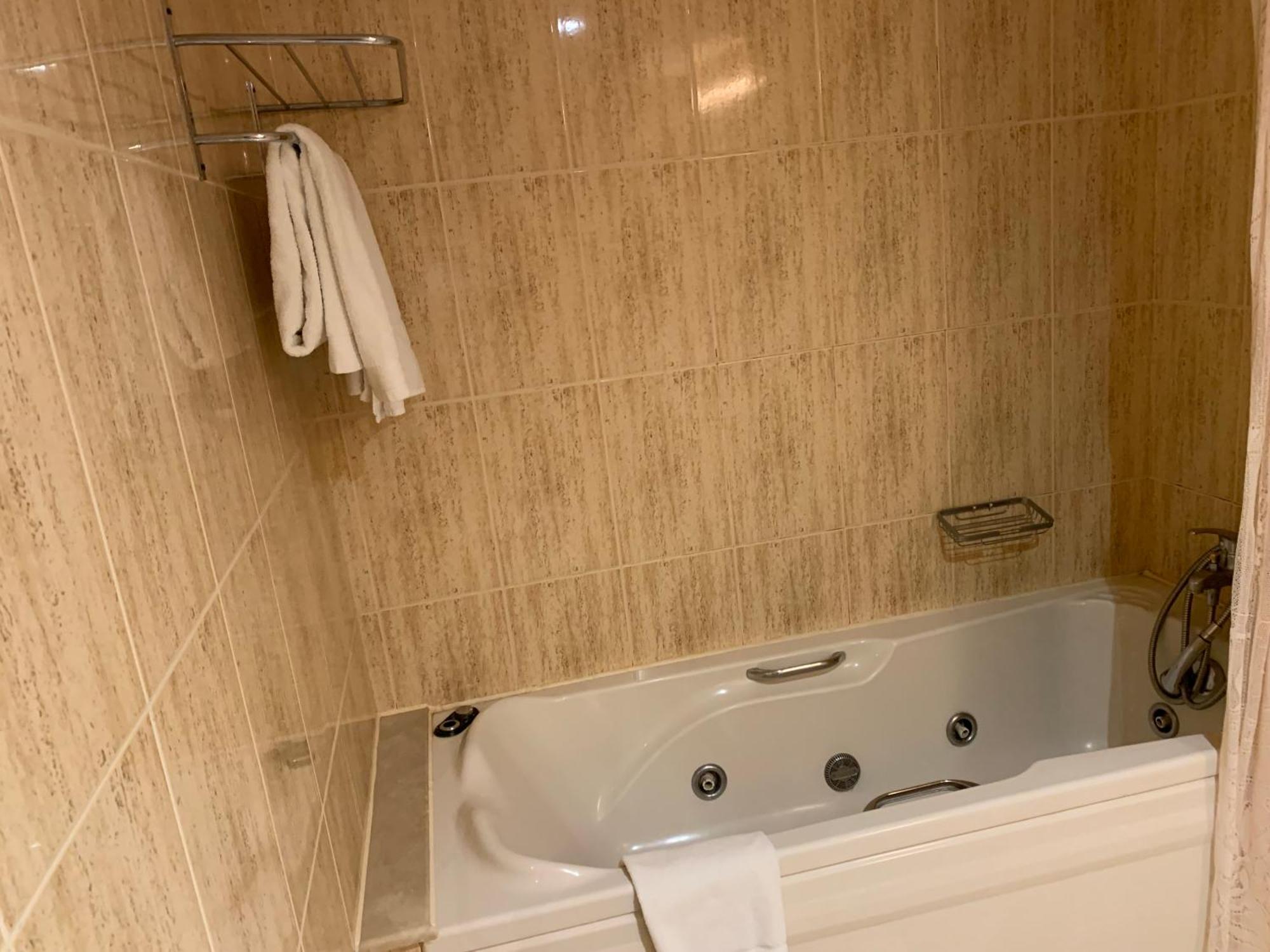 Hotel Barreiro Leira Kültér fotó